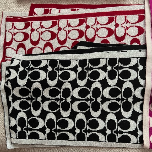 Coach Scarves New - Picture 2 of 3